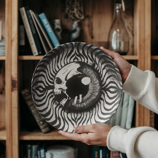 Psychedelic Skull Eye Plate- White