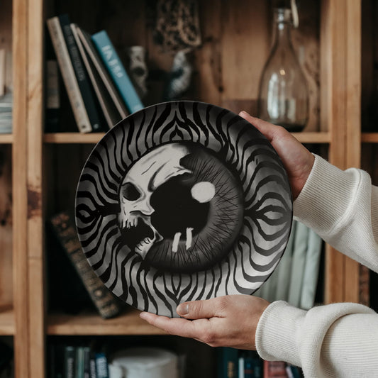 Psychedelic Skull Eye Plate - Black